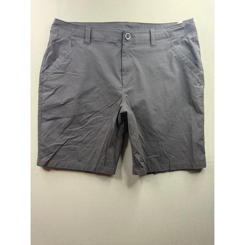 Under Armour Shorts Mens‎ Gray Loose Fit Flat Front Stretch 38